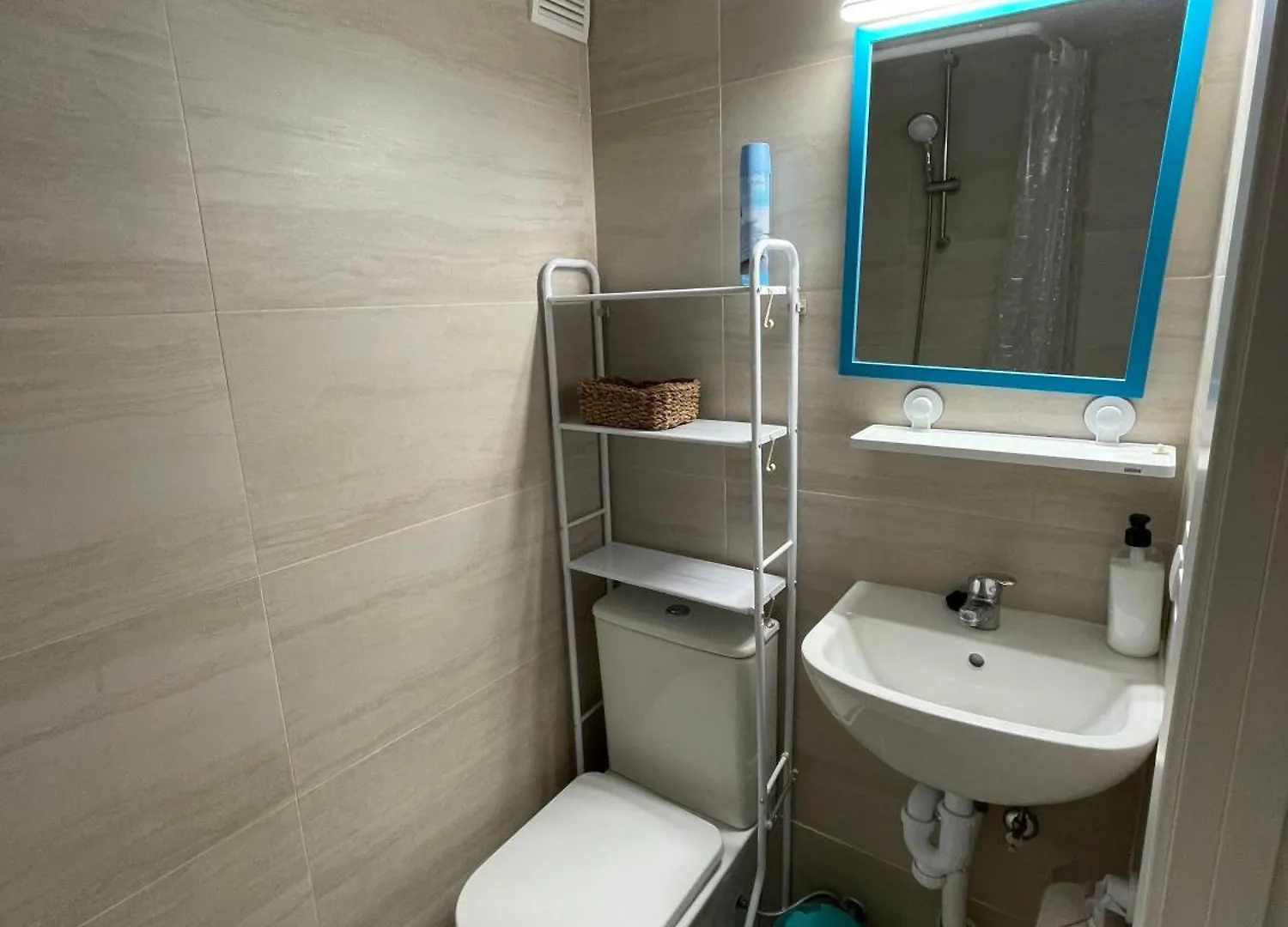 Hermoso Apartamento En Conil 콘일데라프론테라 스페인